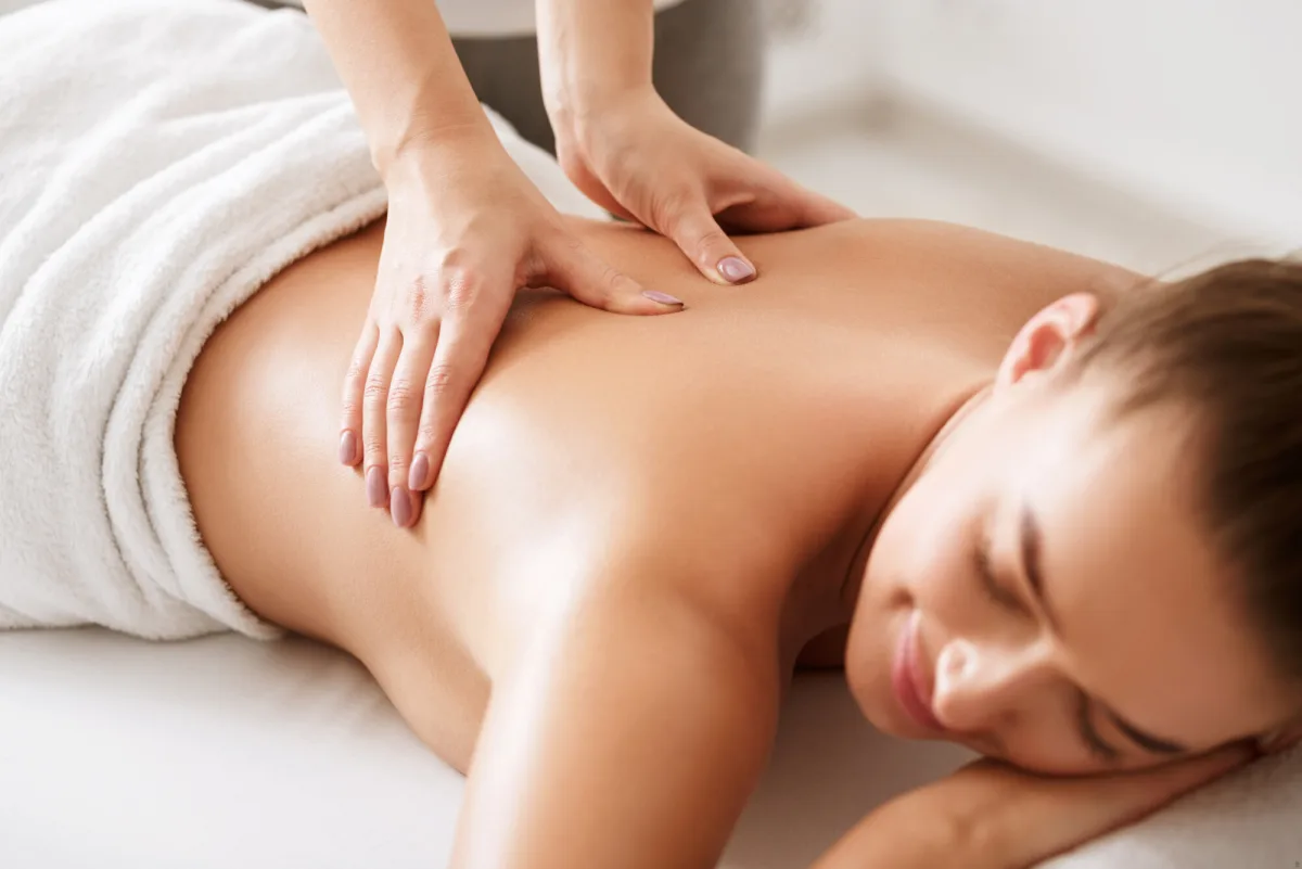 Masaż relaksacyjny w Reha Medica Szczecinek